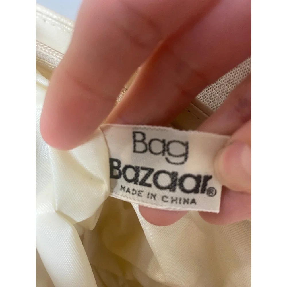 Vintage Bag Bazaar Cream Ruched Crossbody Clutch Bag Faux Leather 70s 80s Retro
